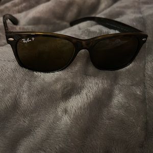 Ray-Ban Sunnies 🕶️☀️